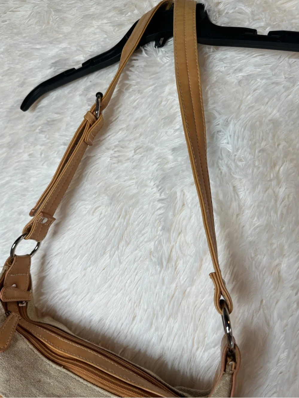 Stone Mountain Color Block Crossbody Bag - Picture 6 of 12